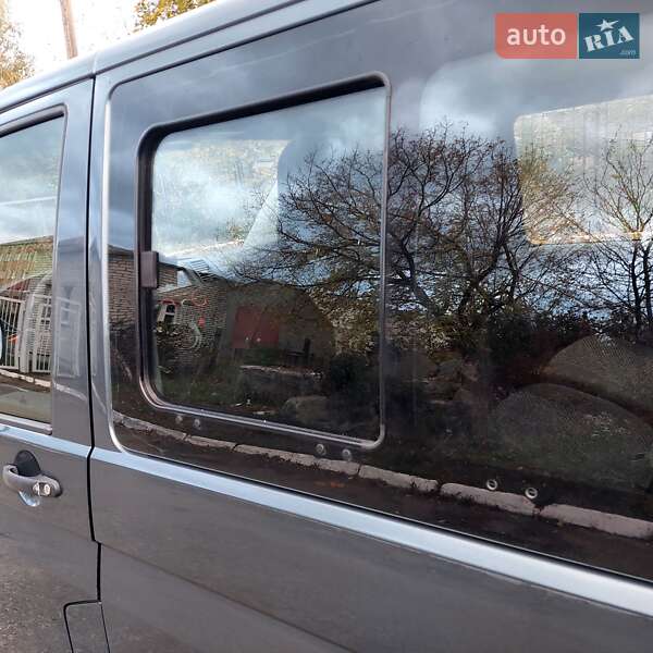 Минивэн Volkswagen Transporter 2007 в Львове