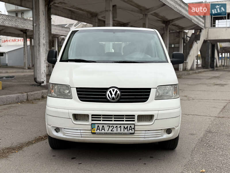 Минивэн Volkswagen Transporter 2008 в Смеле