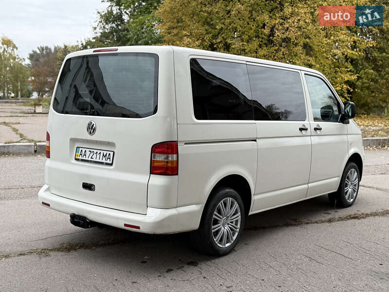 Минивэн Volkswagen Transporter 2008 в Смеле