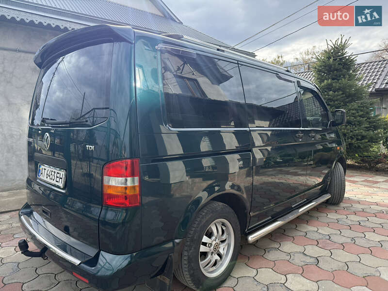 Мінівен Volkswagen Transporter 2005 в Снятині