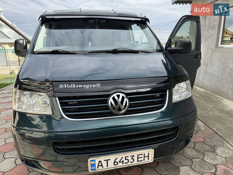 Мінівен Volkswagen Transporter 2005 в Снятині