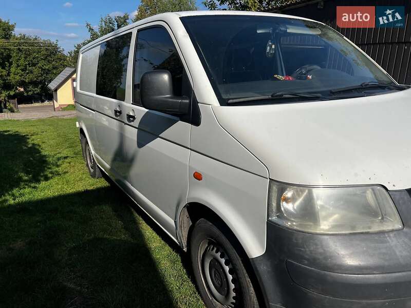 Минивэн Volkswagen Transporter 2006 в Луцке