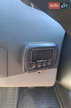 Минивэн Volkswagen Transporter 2014 в 