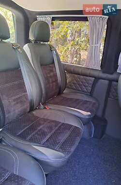 Минивэн Volkswagen Transporter 2014 в 
