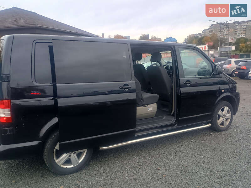 Минивэн Volkswagen Transporter 2012 в Ровно