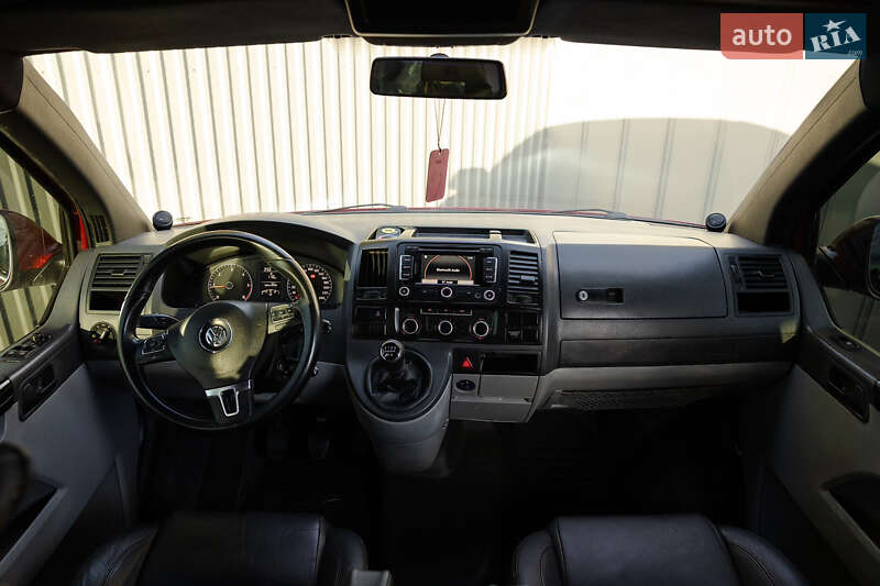 Грузопассажирский фургон Volkswagen Transporter 2011 в Ровно фото 55 Грузопассажирский фургон Volkswagen Transporter 2011 в Ровно