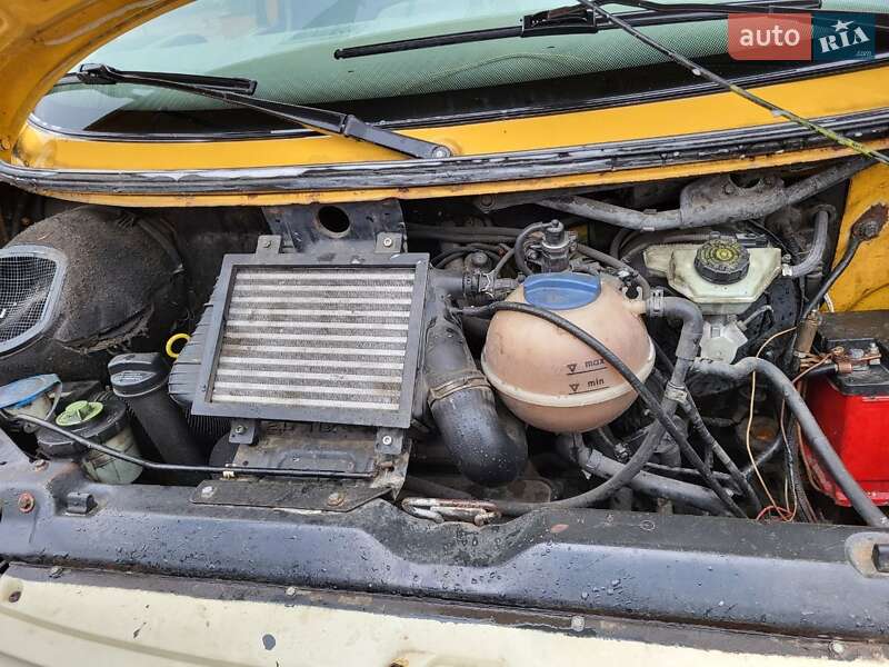 Мінівен Volkswagen Transporter 1997 в Коростені