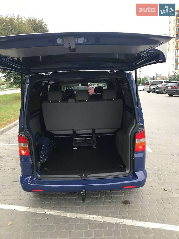Минивэн Volkswagen Transporter 2006 в Виннице