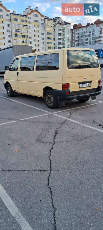 Мінівен Volkswagen Transporter 2003 в Івано-Франківську