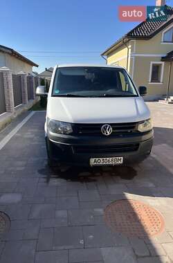 Вантажний фургон Volkswagen Transporter 2015 в  фото 2 Вантажний фургон Volkswagen Transporter 2015 в