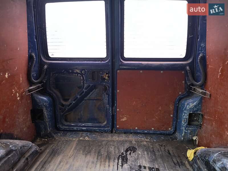 Вантажний фургон Volkswagen Transporter 2001 в Харкові фото 9 Вантажний фургон Volkswagen Transporter 2001 в Харкові