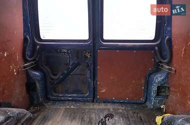 Грузовой фургон Volkswagen Transporter 2001 в 