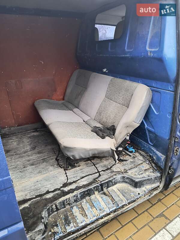 Вантажний фургон Volkswagen Transporter 2001 в Харкові фото 10 Вантажний фургон Volkswagen Transporter 2001 в Харкові