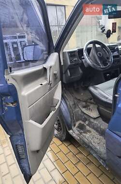 Грузовой фургон Volkswagen Transporter 2001 в 