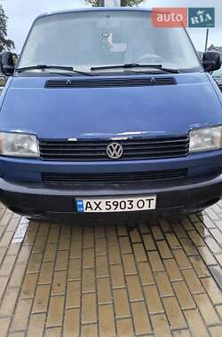 Грузовой фургон Volkswagen Transporter 2001 в 