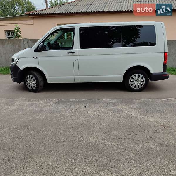 Мінівен Volkswagen Transporter 2017 в Борисполі