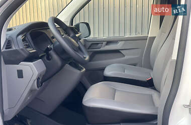 Грузовой фургон Volkswagen Transporter 2020 в 