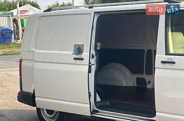 Грузовой фургон Volkswagen Transporter 2020 в 