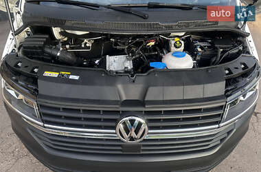 Грузовой фургон Volkswagen Transporter 2020 в 
