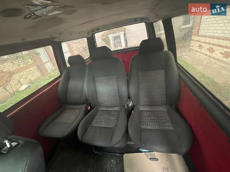 Минивэн Volkswagen Transporter 1995 в Славянске фото 10 Минивэн Volkswagen Transporter 1995 в Славянске