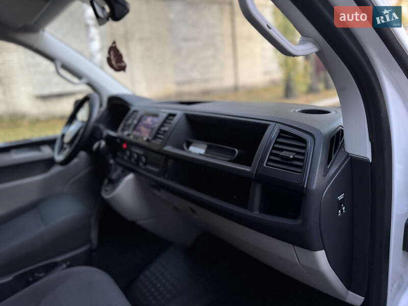 Вантажний фургон Volkswagen Transporter 2018 в Рівному фото 38 Вантажний фургон Volkswagen Transporter 2018 в Рівному