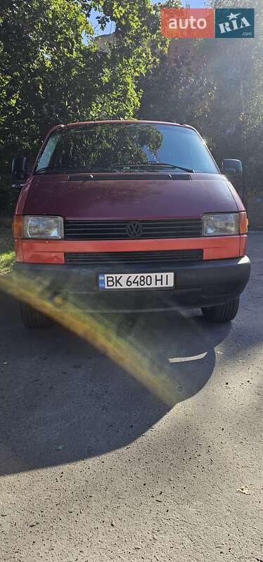Мінівен Volkswagen Transporter 1998 в Рівному фото Мінівен Volkswagen Transporter 1998 в Рівному