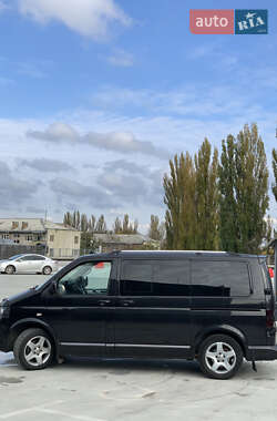 Минивэн Volkswagen Transporter 2009 в 