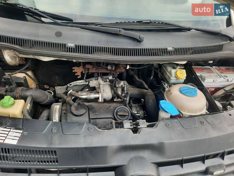 Минивэн Volkswagen Transporter 2007 в Костополе
