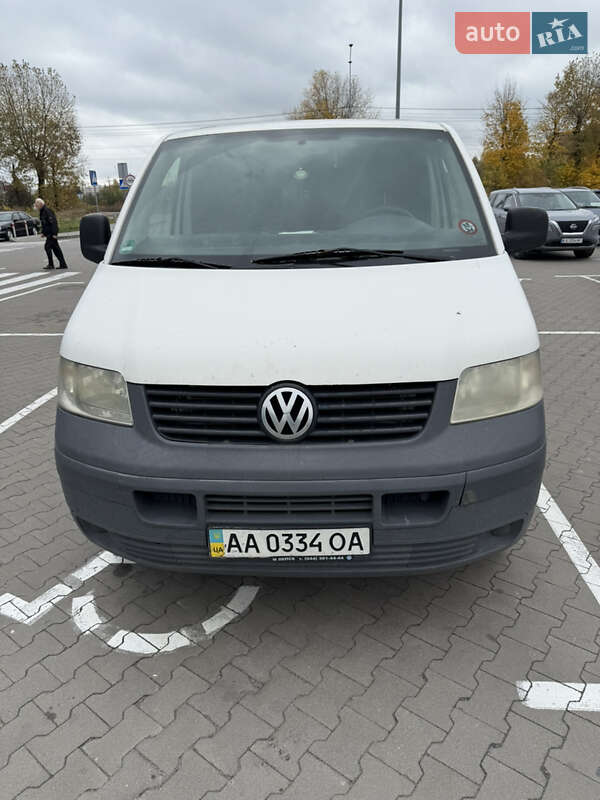 Вантажний фургон Volkswagen Transporter 2006 в Києві фото Вантажний фургон Volkswagen Transporter 2006 в Києві