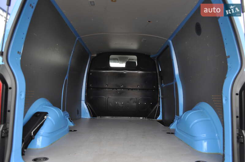 Грузовой фургон Volkswagen Transporter 2021 в Киеве фото 30 Грузовой фургон Volkswagen Transporter 2021 в Киеве