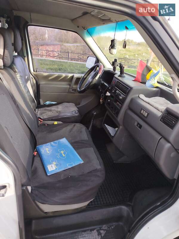 Минивэн Volkswagen Transporter 2002 в Белогорье фото 6 Минивэн Volkswagen Transporter 2002 в Белогорье