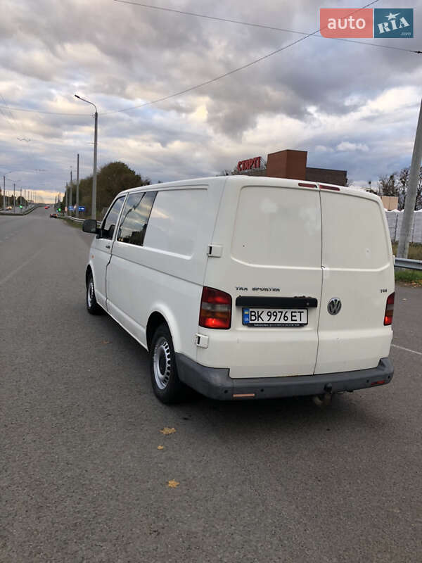 Мінівен Volkswagen Transporter 2005 в Рівному фото 5 Мінівен Volkswagen Transporter 2005 в Рівному