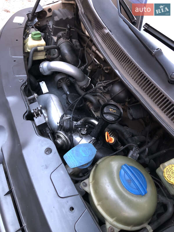 Мінівен Volkswagen Transporter 2005 в Рівному фото 12 Мінівен Volkswagen Transporter 2005 в Рівному