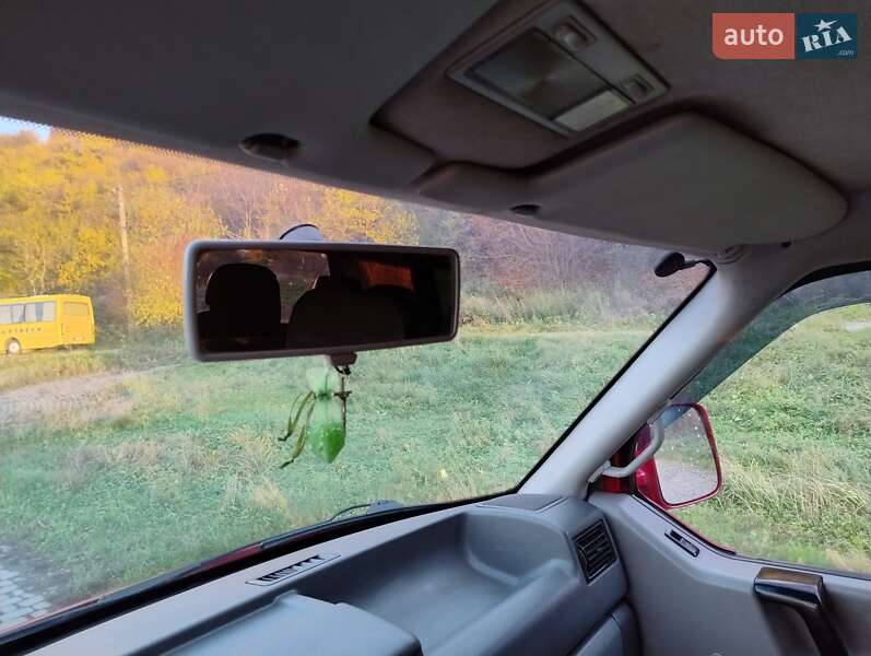 Минивэн Volkswagen Transporter 1999 в Ивано-Франковске