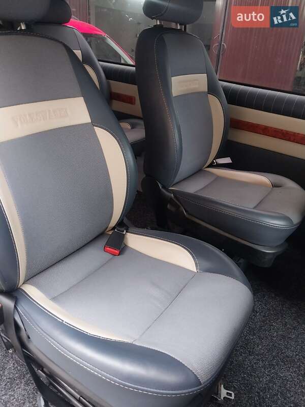 Минивэн Volkswagen Transporter 2006 в Тячеве фото 27 Минивэн Volkswagen Transporter 2006 в Тячеве