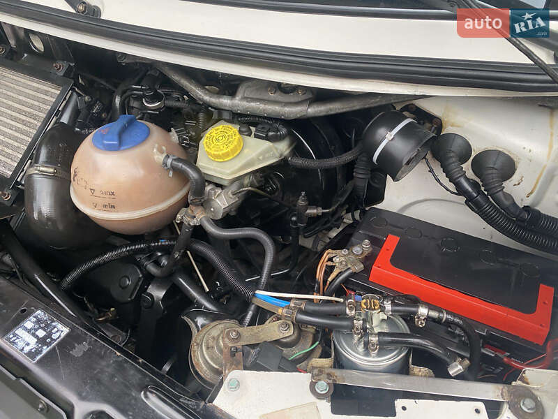 Минивэн Volkswagen Transporter 2002 в Костополе