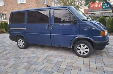 Грузовой фургон Volkswagen Transporter 1995 в Львове