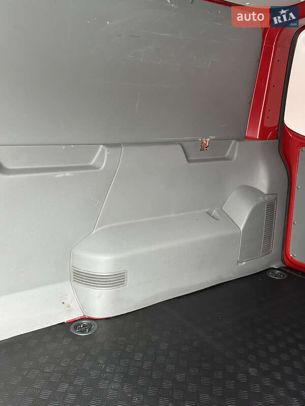 Вантажний фургон Volkswagen Transporter 2021 в Києві фото 29 Вантажний фургон Volkswagen Transporter 2021 в Києві