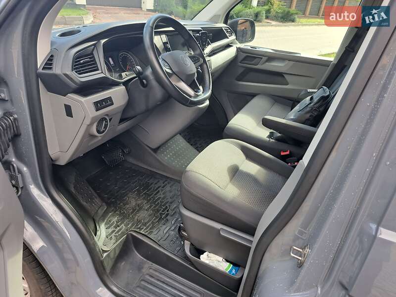 Минивэн Volkswagen Transporter 2021 в Буче