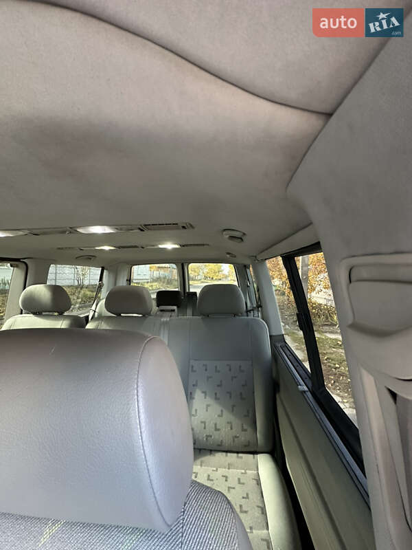 Мінівен Volkswagen Transporter 2006 в Чернігові