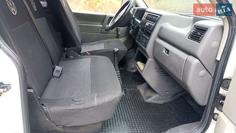 Минивэн Volkswagen Transporter 2000 в Тернополе