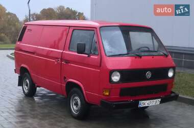Грузовой фургон Volkswagen Transporter 1990 в Здолбунове