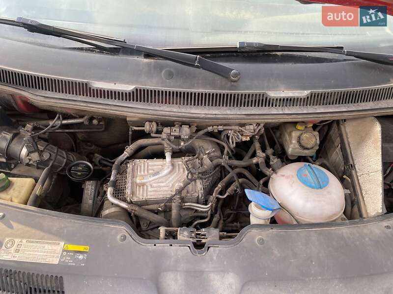 Вантажний фургон Volkswagen Transporter 2016 в Львові фото 15 Вантажний фургон Volkswagen Transporter 2016 в Львові