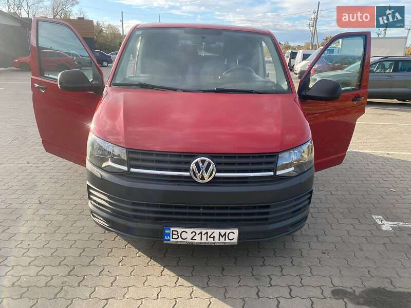 Вантажний фургон Volkswagen Transporter 2016 в Львові фото 19 Вантажний фургон Volkswagen Transporter 2016 в Львові
