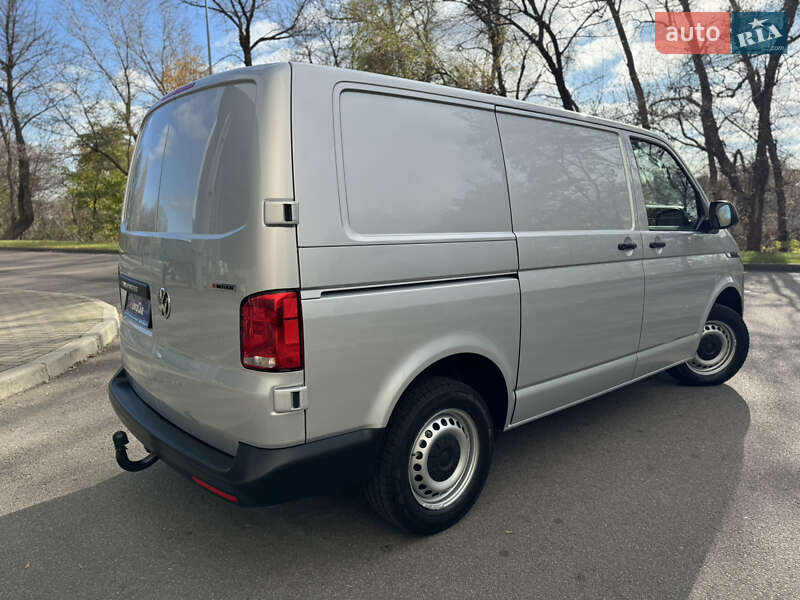 Грузовой фургон Volkswagen Transporter 2021 в Киеве фото 27 Грузовой фургон Volkswagen Transporter 2021 в Киеве