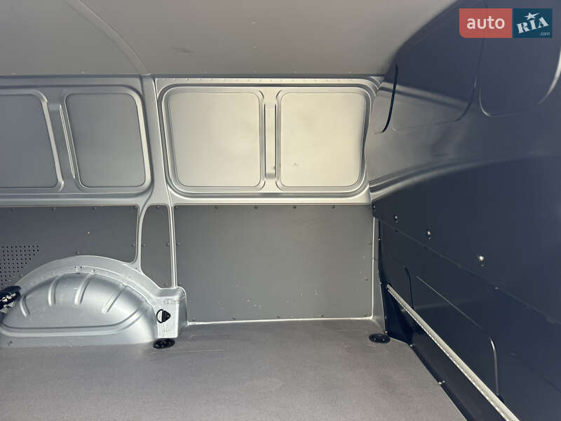 Грузовой фургон Volkswagen Transporter 2021 в Киеве фото 31 Грузовой фургон Volkswagen Transporter 2021 в Киеве