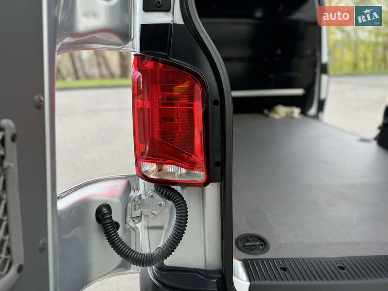 Грузовой фургон Volkswagen Transporter 2021 в Киеве фото 43 Грузовой фургон Volkswagen Transporter 2021 в Киеве