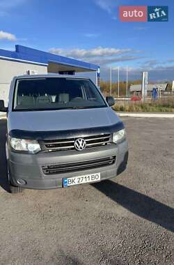 Грузовой фургон Volkswagen Transporter 2012 в Сарнах