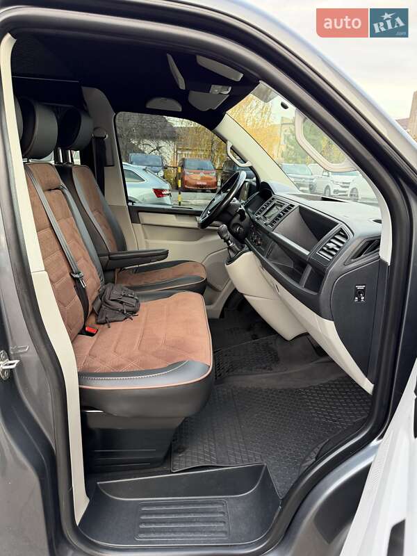 Минивэн Volkswagen Transporter 2016 в Ровно фото 14 Минивэн Volkswagen Transporter 2016 в Ровно