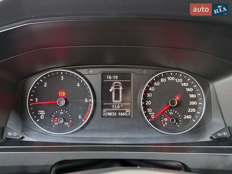 Минивэн Volkswagen Transporter 2016 в Ровно фото 19 Минивэн Volkswagen Transporter 2016 в Ровно